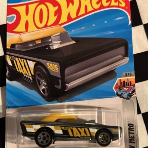 Hot Wheels Small Bloc – 2025 Mainline Taxi Racer | HW Metro Diecast (7/250)